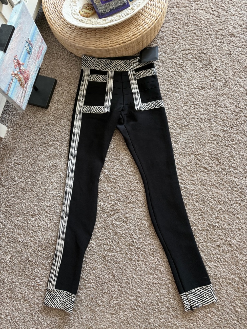 HERVE LÉGER - “AUTHENTIC” Black Skinny Jeans with White Contrast Trim